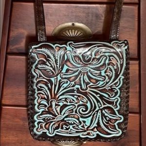 Patricia Nash *LIKE NEW* Tooled Turquoise Granada Crossbody Firm on price